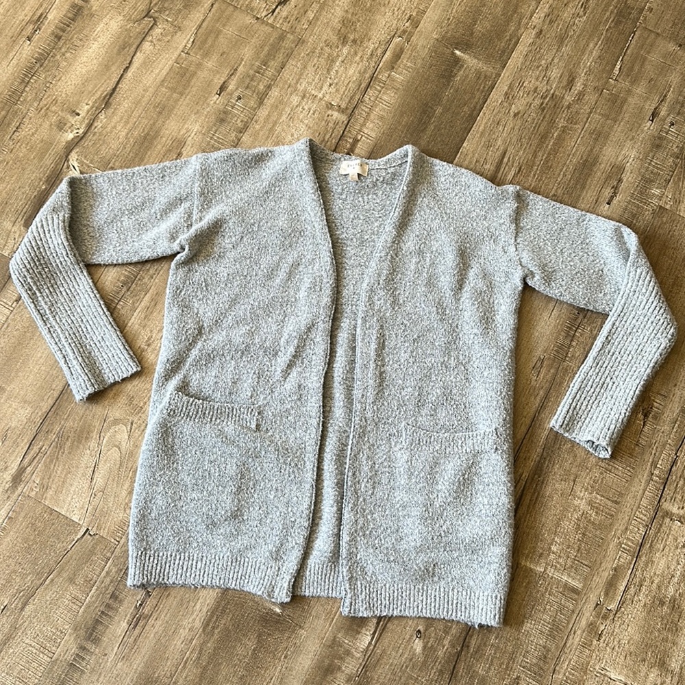 Everly light gray Heathered long open front cardigan Med